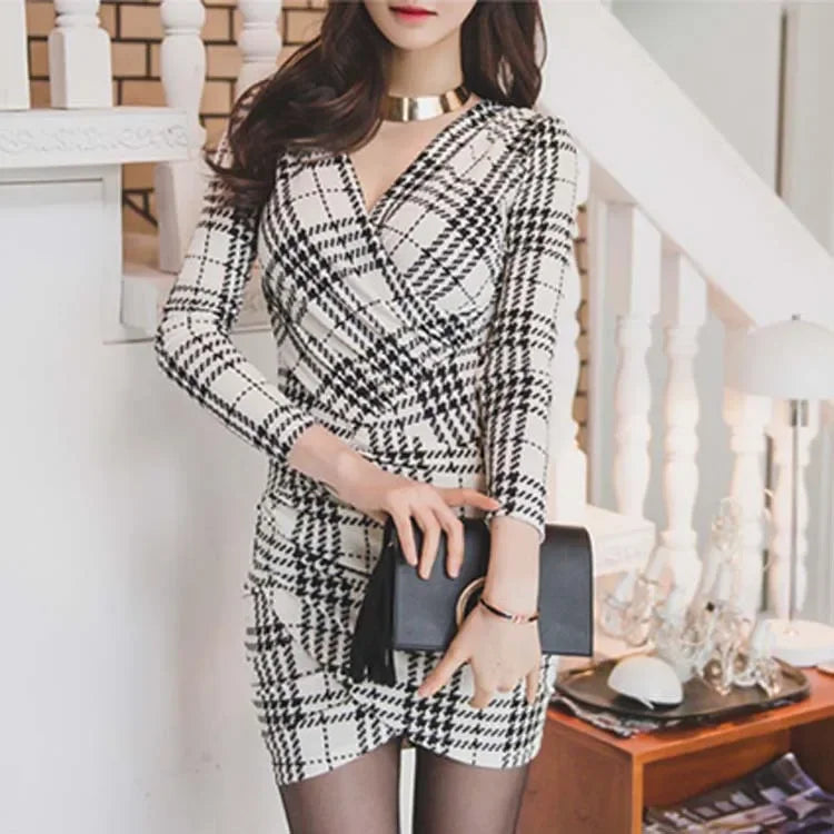 Korean-Style Houndstooth V-Neck Long Sleeve Bodycon Dress