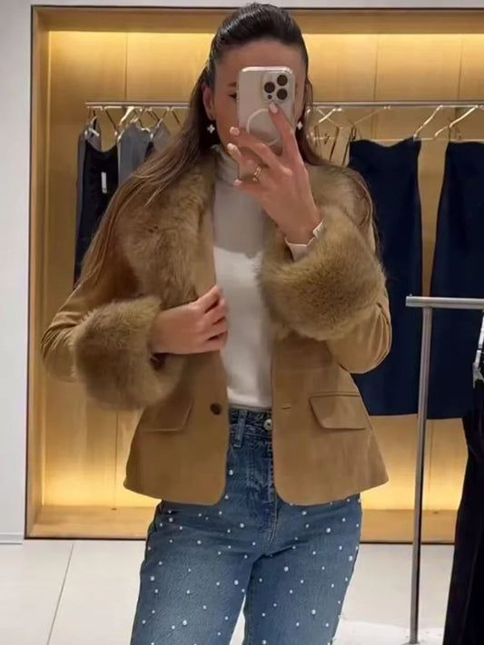 VELLA Chic Spliced Faux Fur Collar Jacket – Winter Elegance